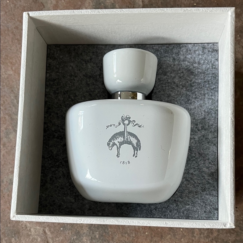 Black Fleece women’s cologne never used in original box